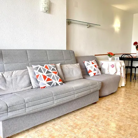 Apartbeach Cabo Menor Con Piscina Y Vistas Mar Salou